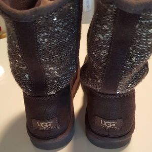 UGG  Boots